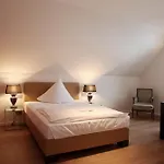 Altes Zollhaus Hotel 4*