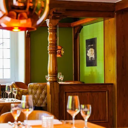 Hotel Altes Zollhaus 4*