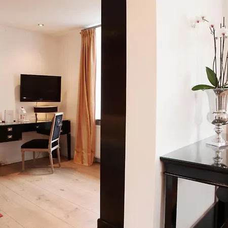 Altes Zollhaus Hotel 4*