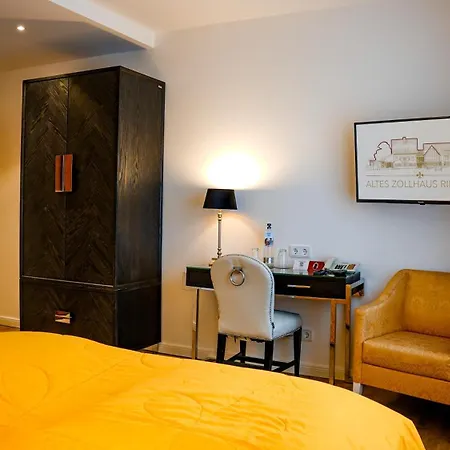 Altes Zollhaus Hotel 4*