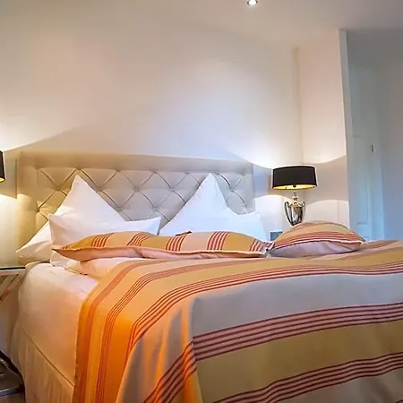 Hotel Altes Zollhaus 4*