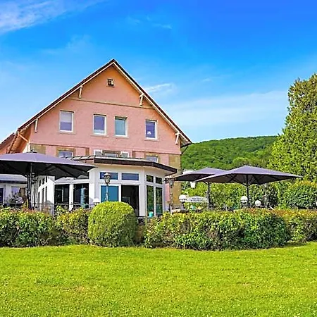 Altes Zollhaus 4*