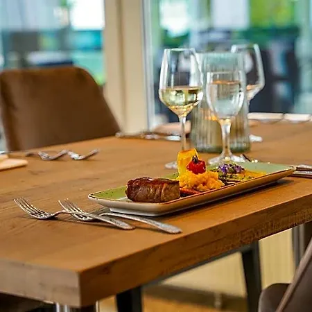 Hotel Altes Zollhaus 4*