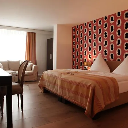 Altes Zollhaus Hotel 4*