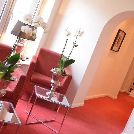 Altes Zollhaus 4*